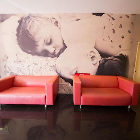 Golden Pearl Hotel Batu Pahat Buitenkant foto