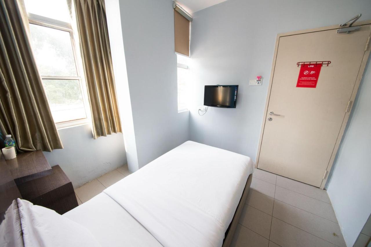 Golden Pearl Hotel Batu Pahat Buitenkant foto