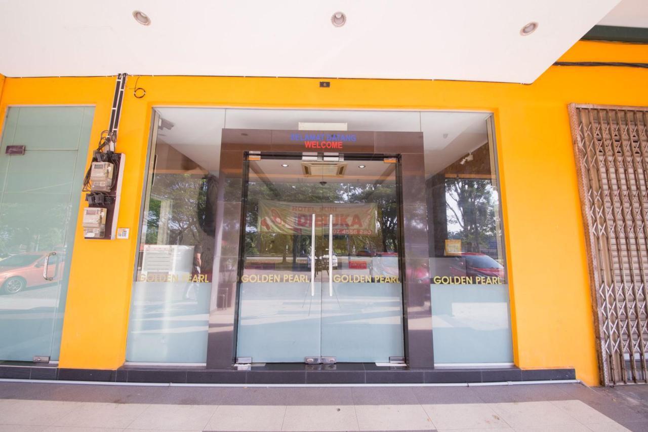 Golden Pearl Hotel Batu Pahat Buitenkant foto