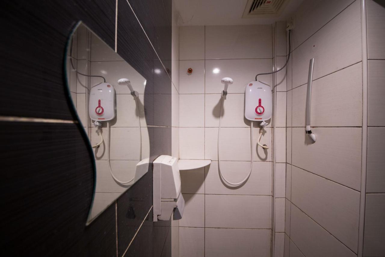 Golden Pearl Hotel Batu Pahat Buitenkant foto