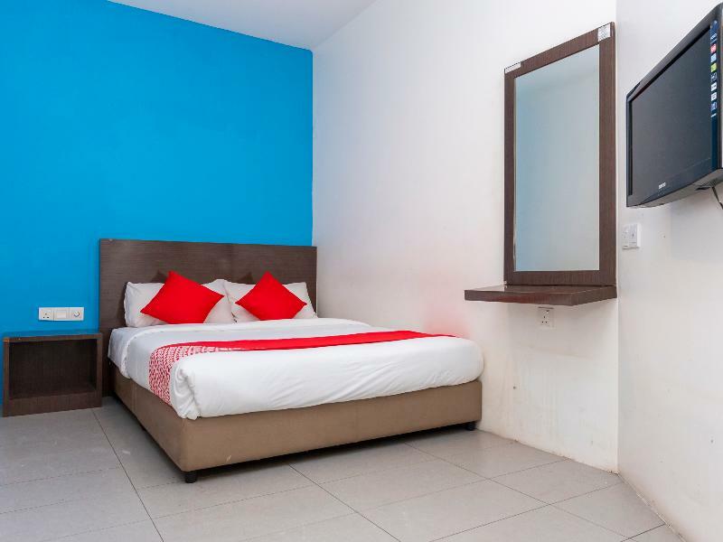 Golden Pearl Hotel Batu Pahat Buitenkant foto